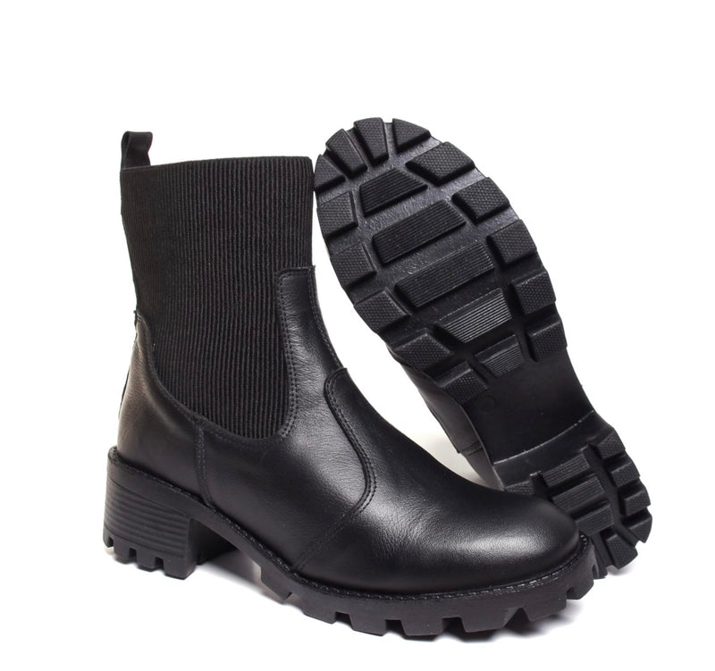 Bota preta