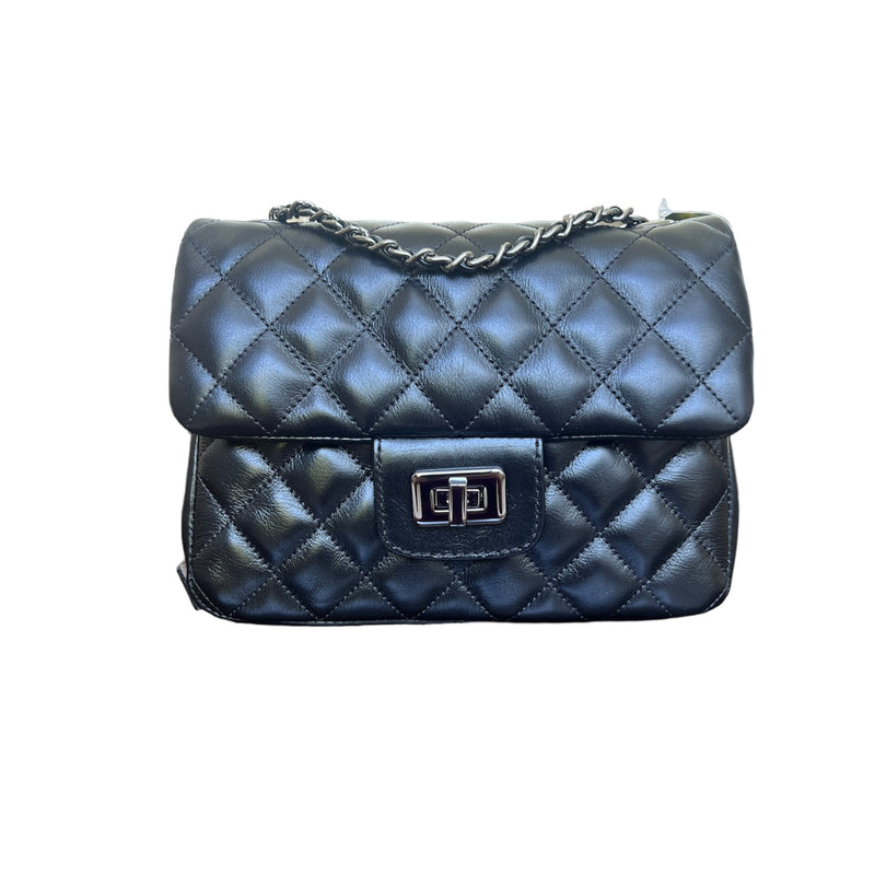 Bolsa preta matelassê Crossbody