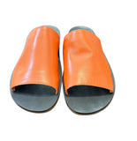 Slide couro laranja hype