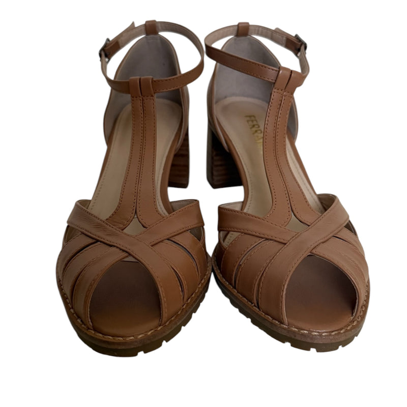 Peep toe caramelo couro 181