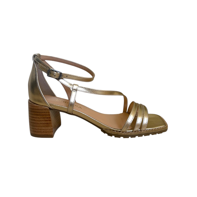 Sandália ouro