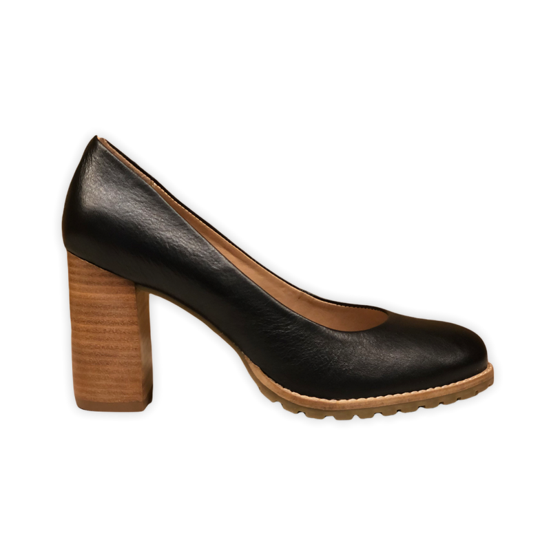Scarpin de couro preto 003