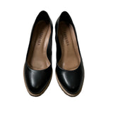 Scarpin de couro preto com salto natural 103